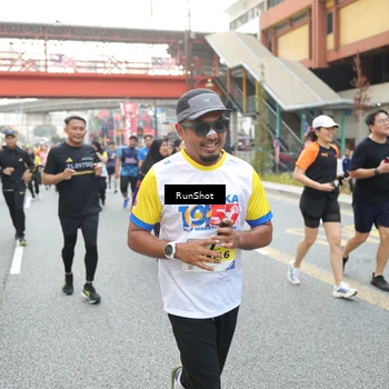Runner Photo 4609955