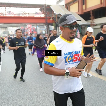 Runner Photo 4609982
