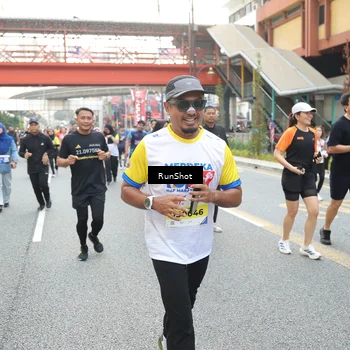 Runner Photo 4609986