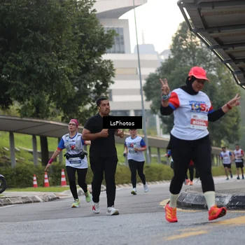 Runner Photo 4610062