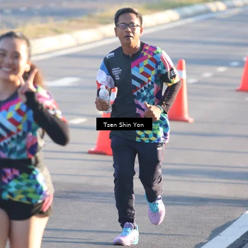 Runner Photo 4610101