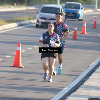 Runner Photo 4610106