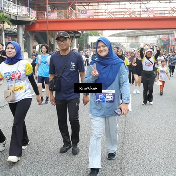 Runner Photo 4610298