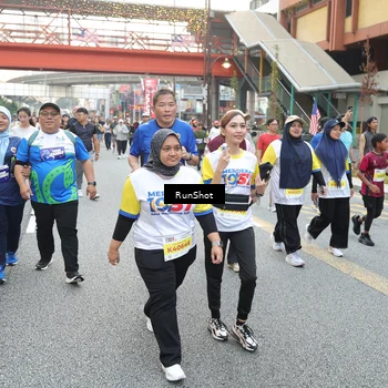 Runner Photo 4610349