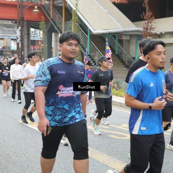 Runner Photo 4610467