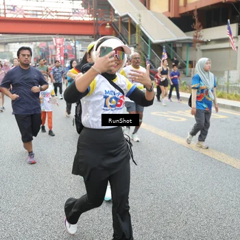 Runner Photo 4610578
