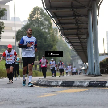 Runner Photo 4610603