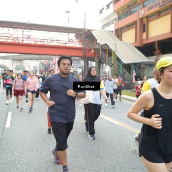 Runner Photo 4610652