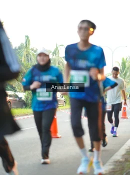 Runner Photo 4610702