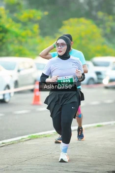 Runner Photo 4610705
