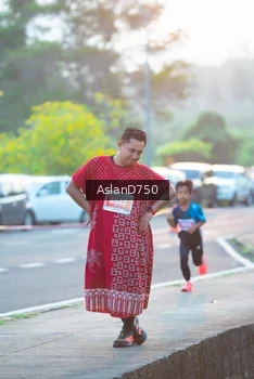 Runner Photo 4610747