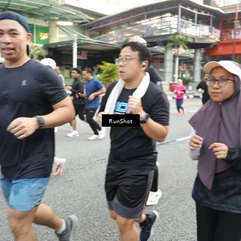 Runner Photo 4610749