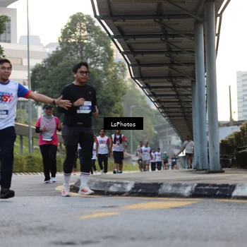 Runner Photo 4610753