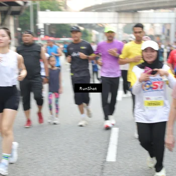 Runner Photo 4610902
