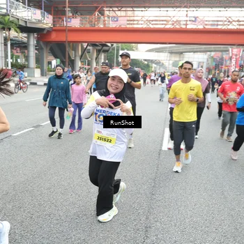 Runner Photo 4610977