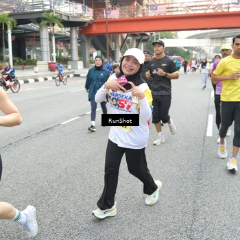 Runner Photo 4611005