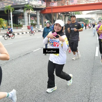 Runner Photo 4611019