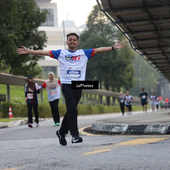Runner Photo 4611080