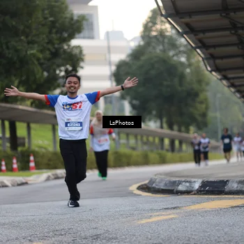 Runner Photo 4611083