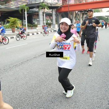 Runner Photo 4611108