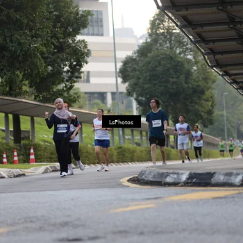 Runner Photo 4611245