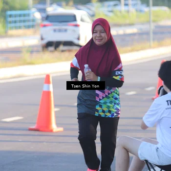 Runner Photo 4611293