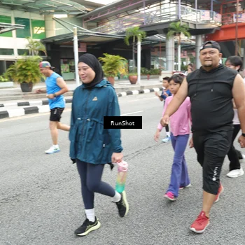 Runner Photo 4611333