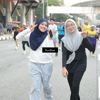 Runner Photo 4611335