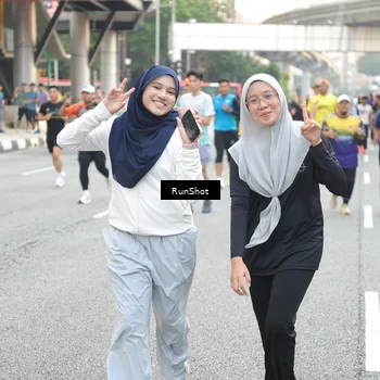 Runner Photo 4611339