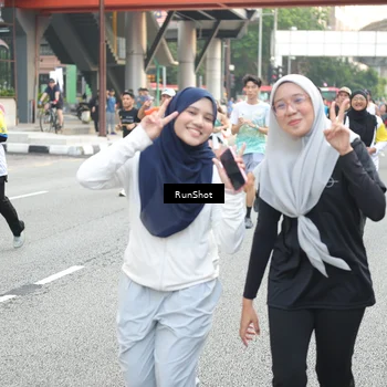 Runner Photo 4611391