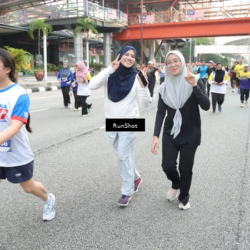 Runner Photo 4611404