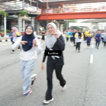 Runner Photo 4611422