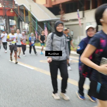 Runner Photo 4611469