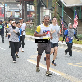 Runner Photo 4611536