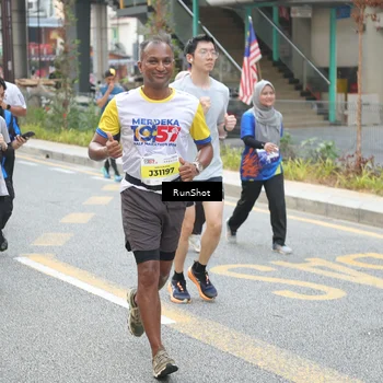 Runner Photo 4611539