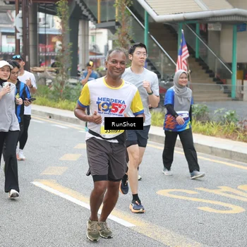 Runner Photo 4611563