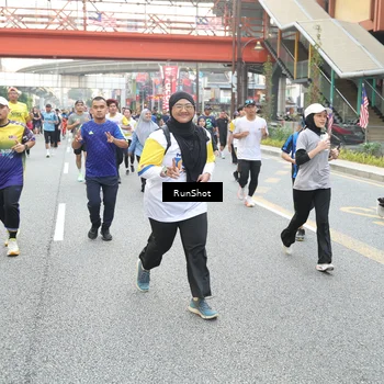 Runner Photo 4611686