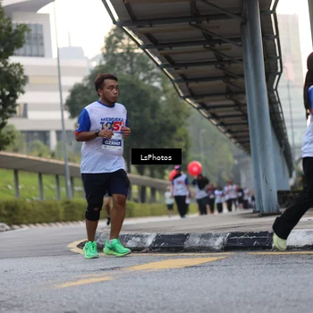 Runner Photo 4611737