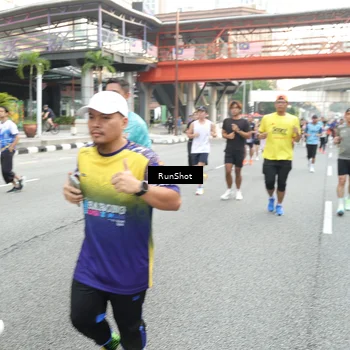 Runner Photo 4611741