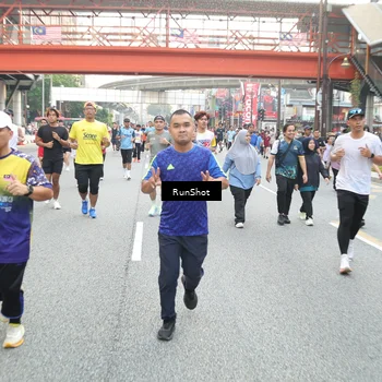 Runner Photo 4611744