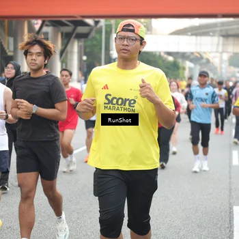 Runner Photo 4611753