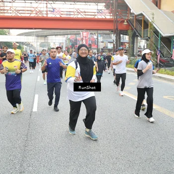 Runner Photo 4611756