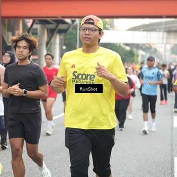 Runner Photo 4611772