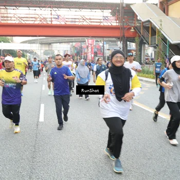 Runner Photo 4611800