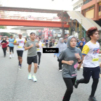 Runner Photo 4611810