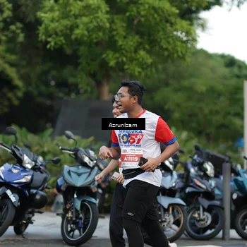 Runner Photo 4611812
