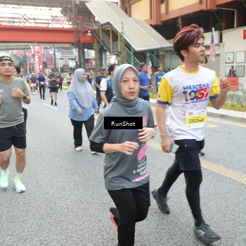 Runner Photo 4611814