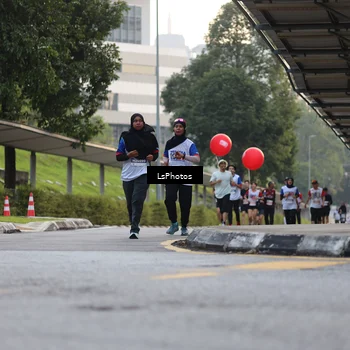 Runner Photo 4611815
