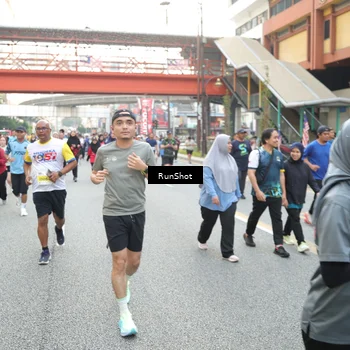 Runner Photo 4611826
