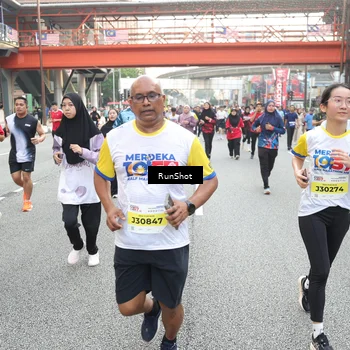 Runner Photo 4611914